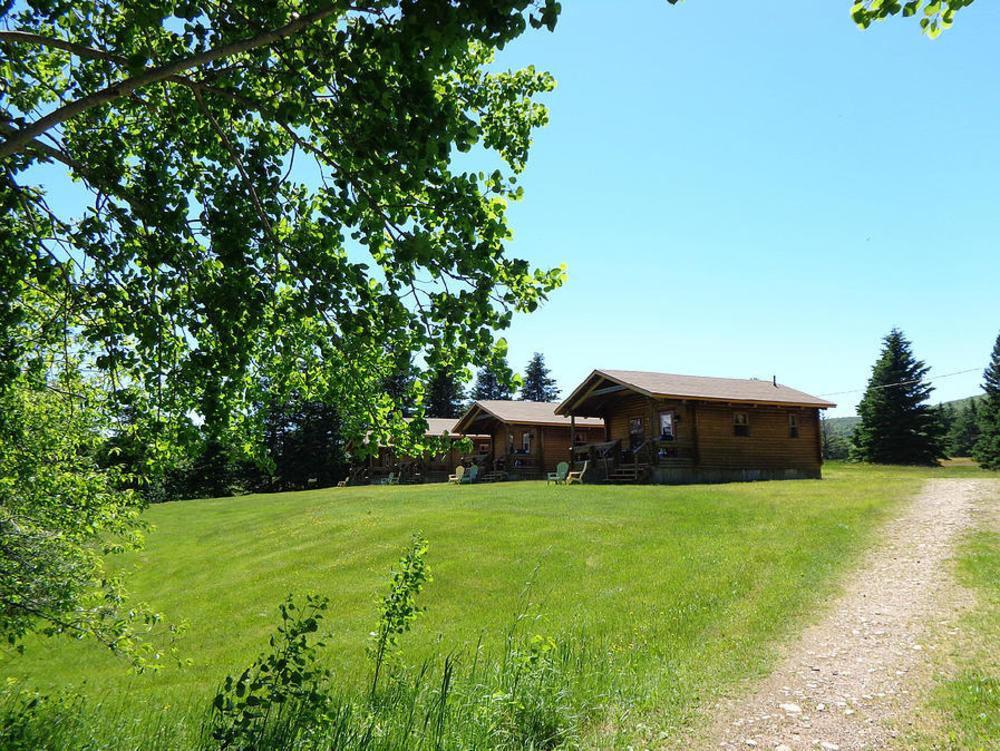 Cajun Cedar Log Cottages Margaree Forks Exterior foto